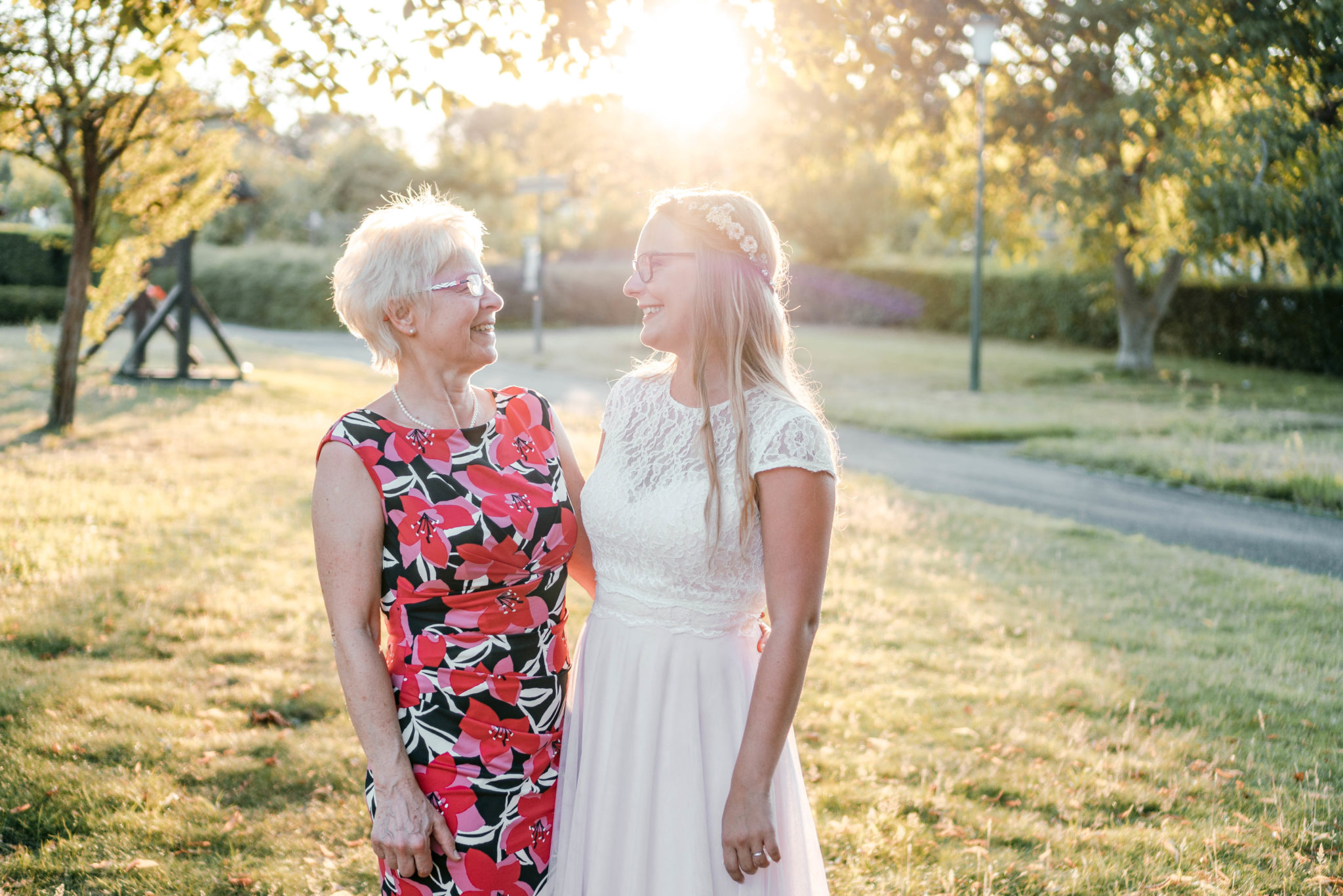 karte107739 Mutter Tochter Foto bei Brautshooting
