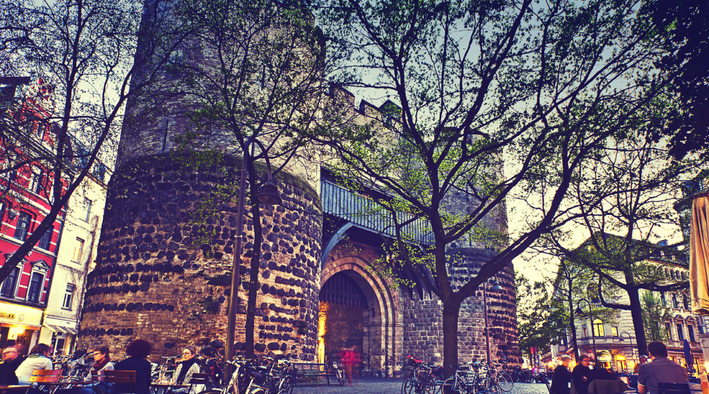 Die Eigelsteintorburg als eine historische Hochzeitslocation in Köln