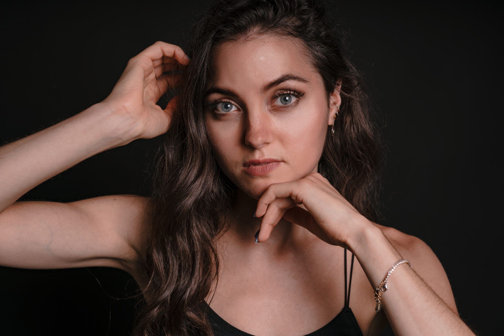 73R02723 Portraitfoto von Gesicht junger Frau
