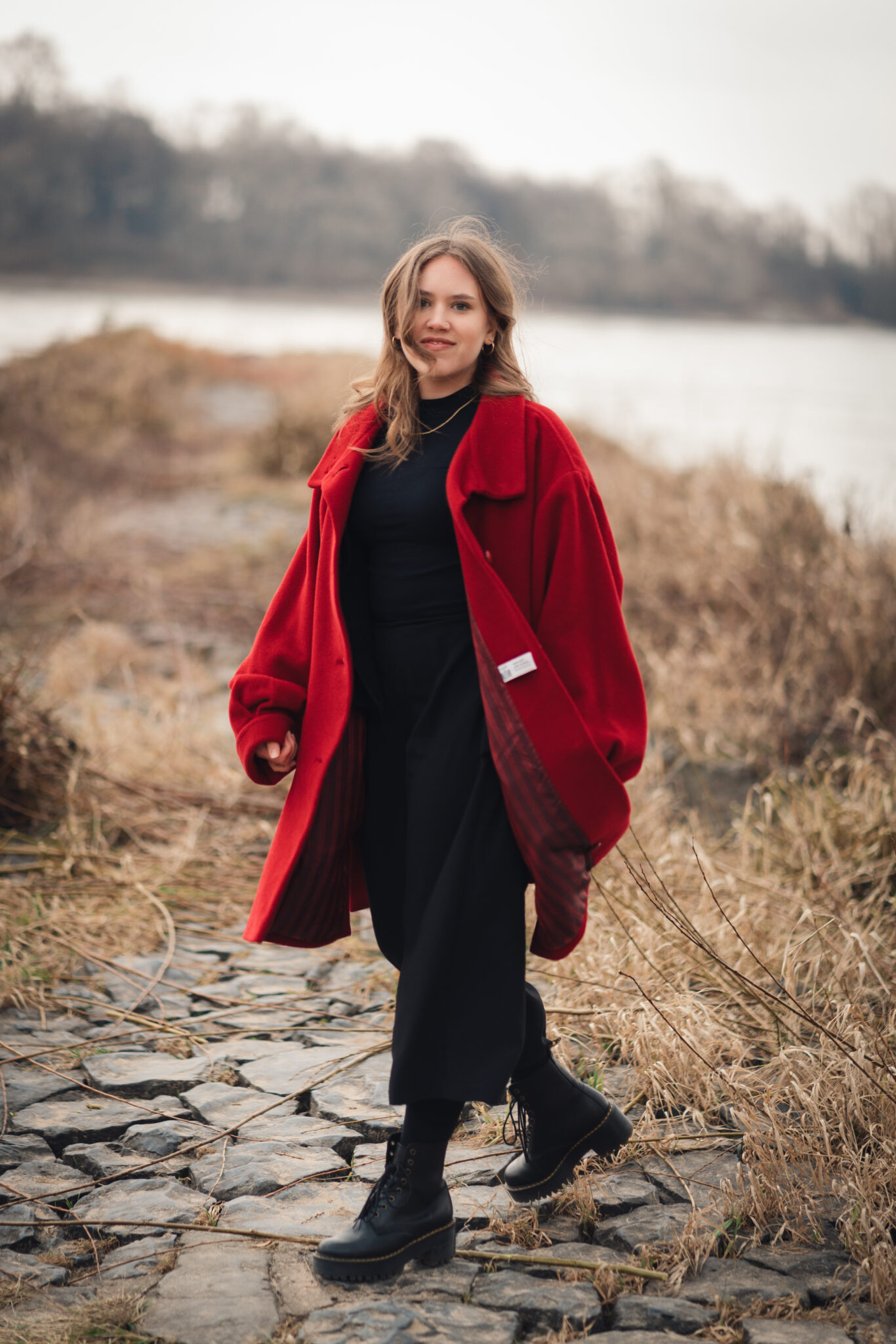 73R08465 Outdoor Fotoshooting in der Natur