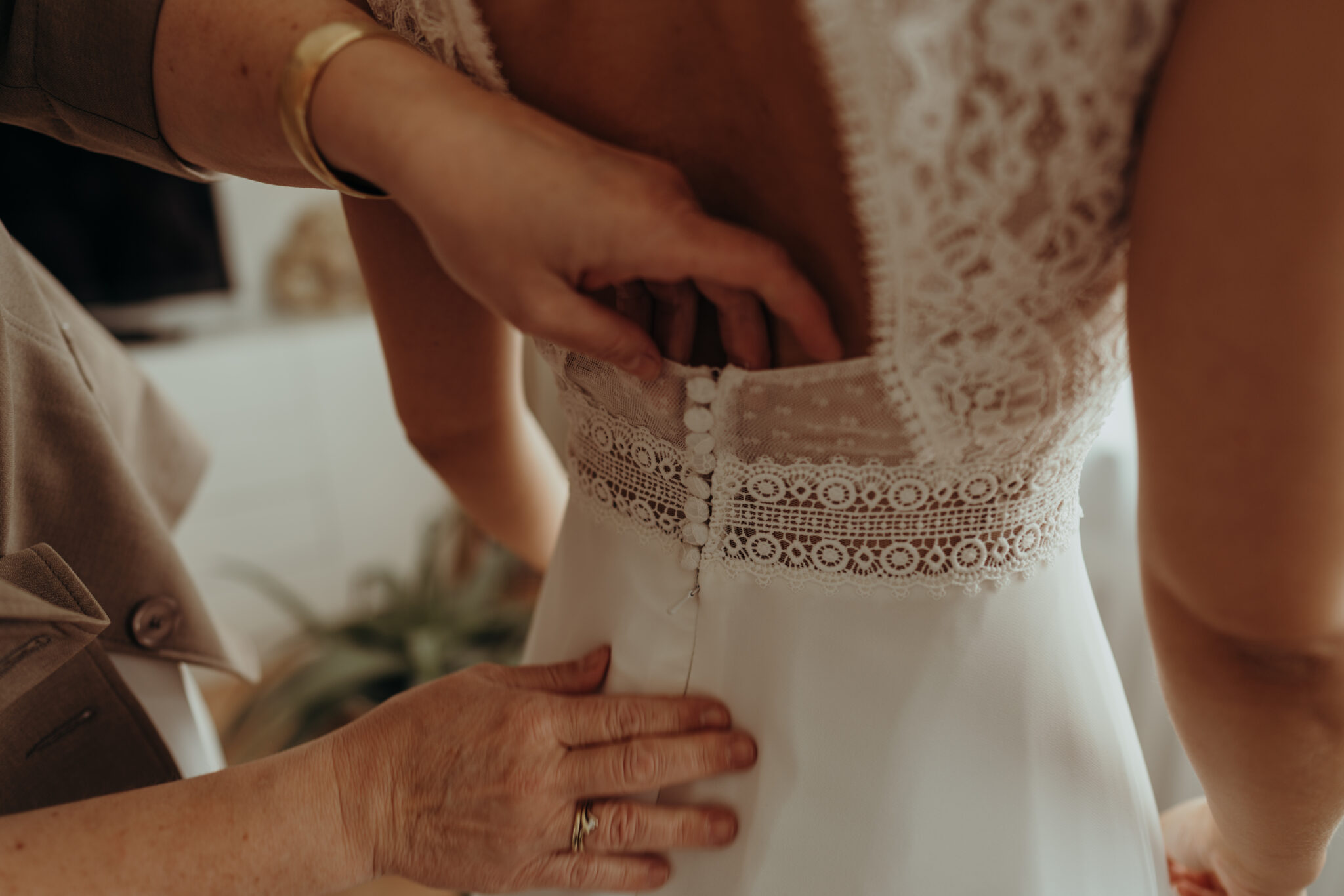 73R04563-2 Hochzeitskleid der Braut
