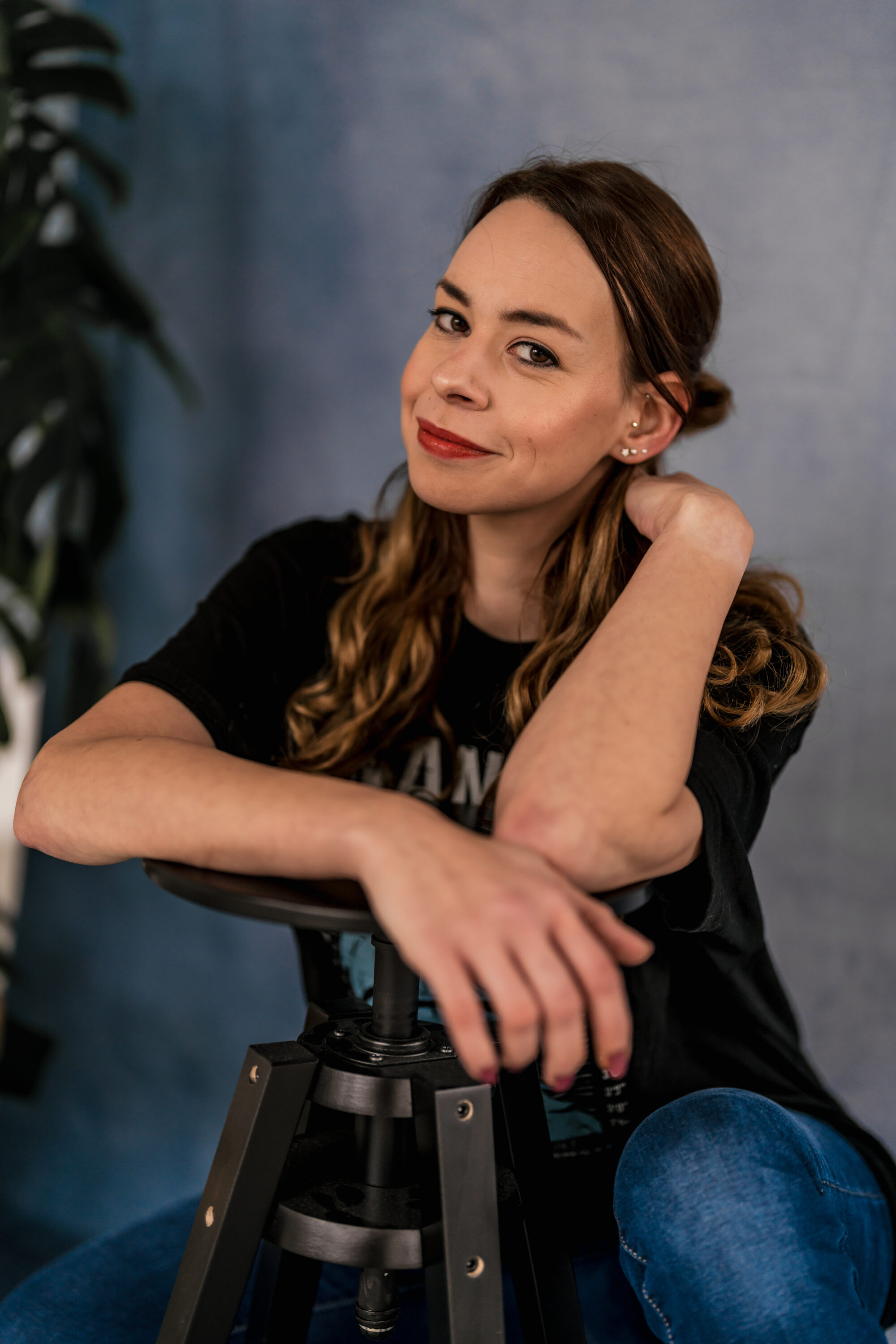 _74R7647-antoniasedcard031222 (1)