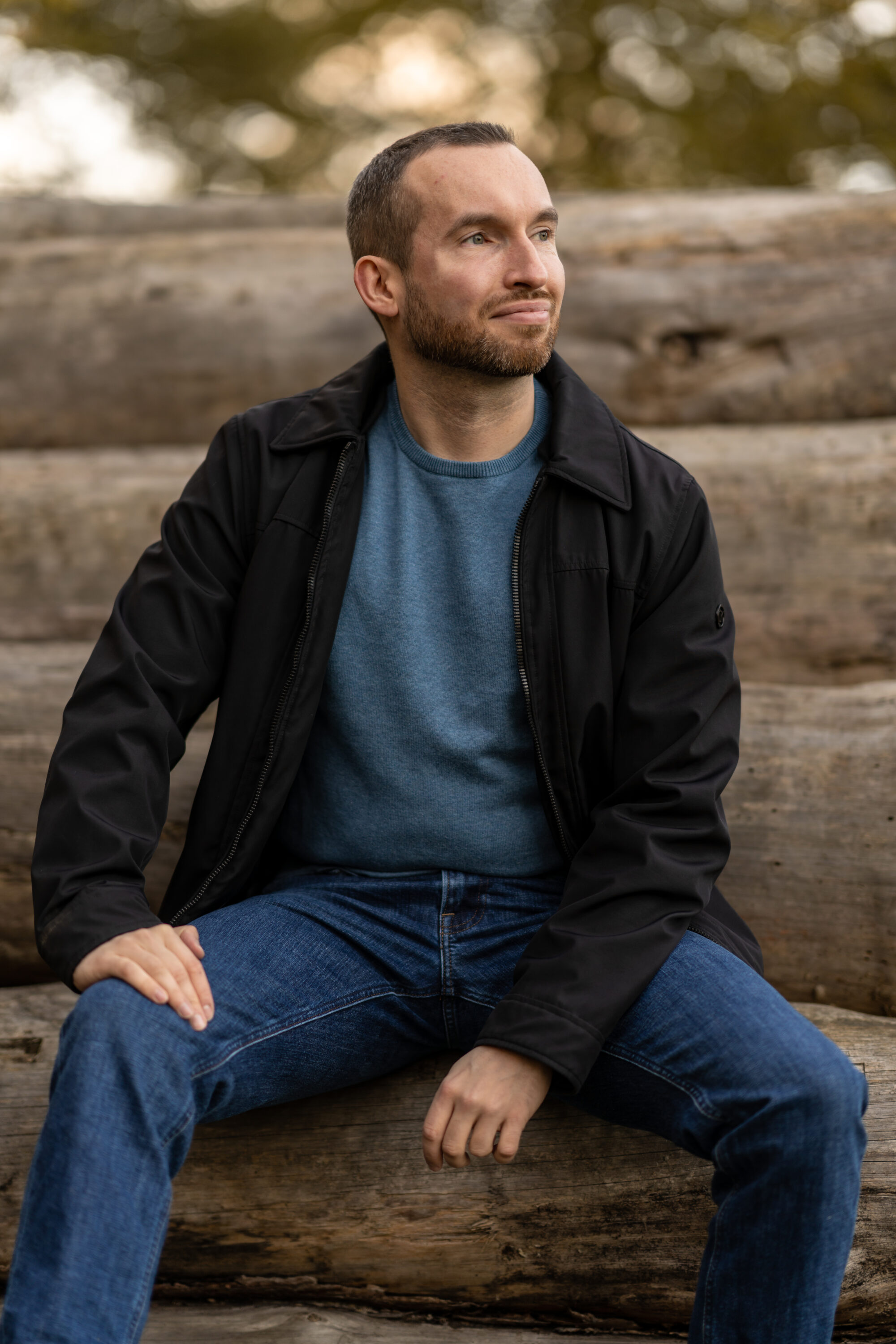 _74R8939-lukportraitwahn
